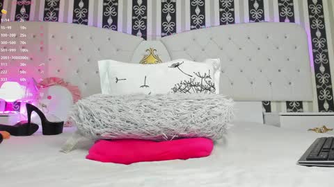 Snapshot of aidasina chatting on 03-10-25, 11:16 aidasina online show from 03-10-25, 11:16