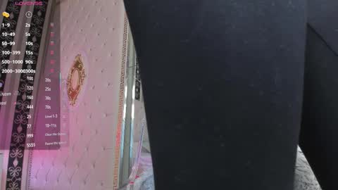 Snapshot of aidasina chatting on 11-21-25, 08:07 aidasina online show from 11-21-25, 08:07