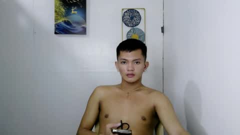 Snapshot of aiden_acexxx chatting on 05-25-26, 01:39 aiden_acexxx online show from 05-25-26, 01:39