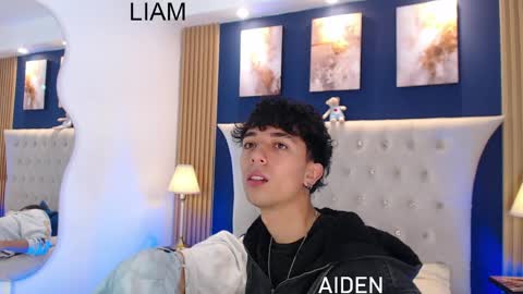 Aiden online show from 05-23-26, 01:15