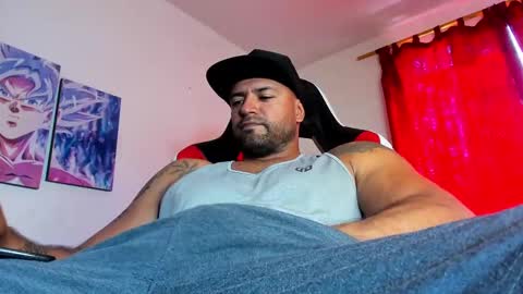 Aiden Brites online show from 09-09-25, 02:49