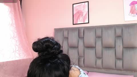 Snapshot of aiilynn_1 chatting on 02-10-26, 08:24 Ailyn online show from 02-10-26, 08:24