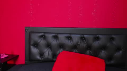 Snapshot of aiilynn_1 chatting on 03-04-26, 08:04 Ailyn online show from 03-04-26, 08:04