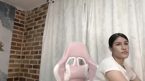 Ailyn online show from 05-06-26, 11:21