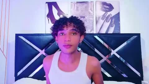 Snapshot of aiiron_m chatting on 06-26-26, 07:18 Aaron Winter online show from 06-26-26, 07:18