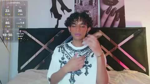 Snapshot of aiiron_m chatting on 07-23-26, 07:12 Aaron Winter online show from 07-23-26, 07:12