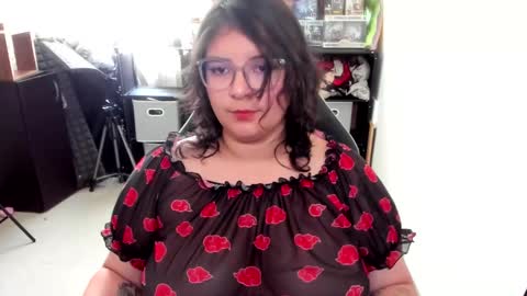 Catalina online show from 11-12-25, 03:56