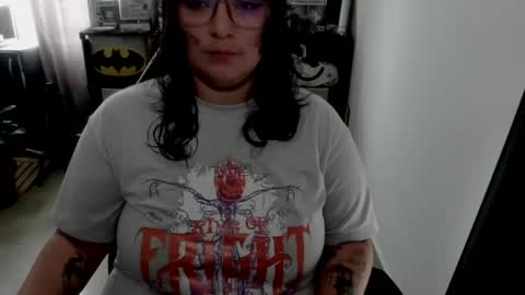 Catalina online show from 04-16-26, 02:40