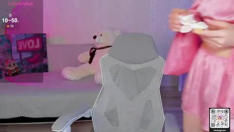 Lynn online show from 04-25-26, 07:11