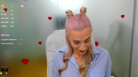 Allie  online show from 09-18-25, 07:32