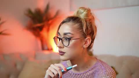 Snapshot of aileenaxa chatting on 02-03-26, 10:37 Aileen online show from 02-03-26, 10:37