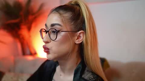 Snapshot of aileenaxa chatting on 03-02-26, 10:16 Aileen online show from 03-02-26, 10:16