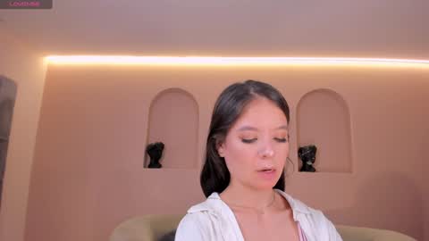 Snapshot of aileenvega chatting on 12-22-24, 04:38 AILEEN VEGA online show from 12-22-24, 04:38