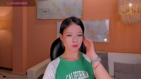 Snapshot of aileenvega chatting on 03-08-25, 08:25 AILEEN VEGA online show from 03-08-25, 08:25