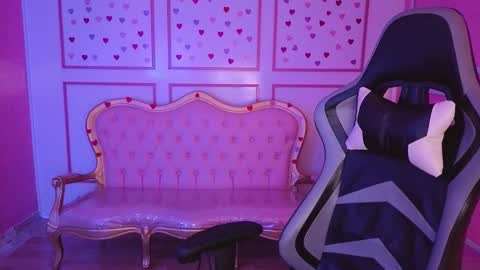 ailen online show from 09-12-25, 02:33