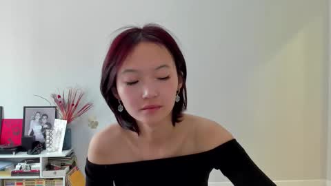 Ailey online show from 11-06-25, 04:02