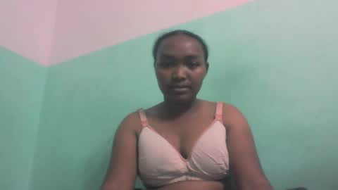 Snapshot of aimealdy chatting on 09-14-25, 05:06 aimealdy online show from 09-14-25, 05:06