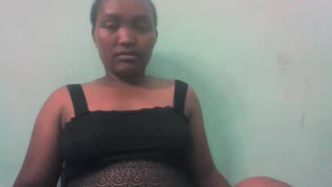 Snapshot of aimealdy chatting on 09-18-25, 05:37 aimealdy online show from 09-18-25, 05:37