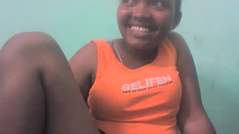 Snapshot of aimealdy chatting on 09-20-25, 07:15 aimealdy online show from 09-20-25, 07:15