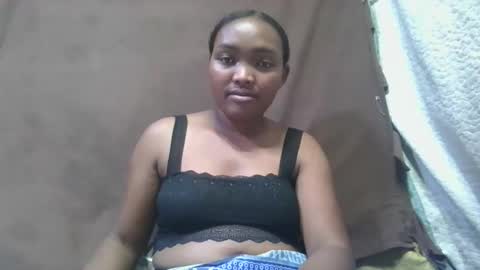 Snapshot of aimealdy chatting on 09-28-25, 05:07 aimealdy online show from 09-28-25, 05:07