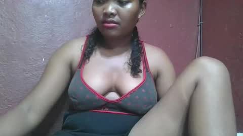 Snapshot of aimealdy chatting on 09-30-25, 05:23 aimealdy online show from 09-30-25, 05:23