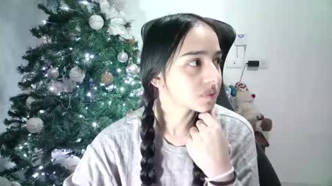 Snapshot of aineangeel chatting on 01-22-25, 03:20 AINE online show from 01-22-25, 03:20