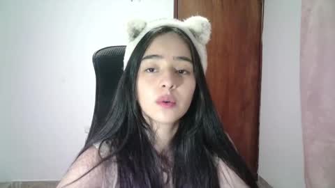 Snapshot of aineangeel chatting on 09-13-25, 02:00 AINE online show from 09-13-25, 02:00