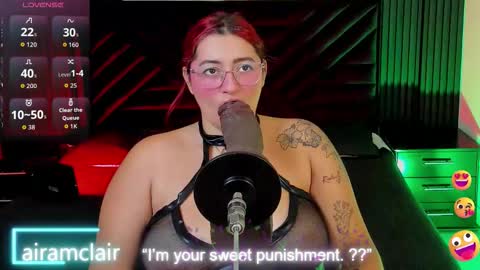 Snapshot of airamclair chatting on 11-17-25, 08:14 Airam Clair online show from 11-17-25, 08:14