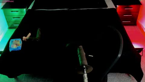 Snapshot of airamclair chatting on 12-04-25, 09:01 Airam Clair online show from 12-04-25, 09:01