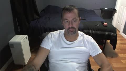 Snapshot of airbornelunsford39 chatting on 12-01-24, 10:43 Daddy online show from 12-01-24, 10:43