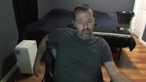 Snapshot of airbornelunsford39 chatting on 12-03-24, 10:29 Daddy online show from 12-03-24, 10:29
