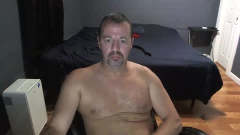 Snapshot of airbornelunsford39 chatting on 01-04-25, 10:45 Daddy online show from 01-04-25, 10:45