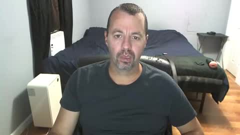 Snapshot of airbornelunsford39 chatting on 10-14-25, 11:49 Daddy online show from 10-14-25, 11:49