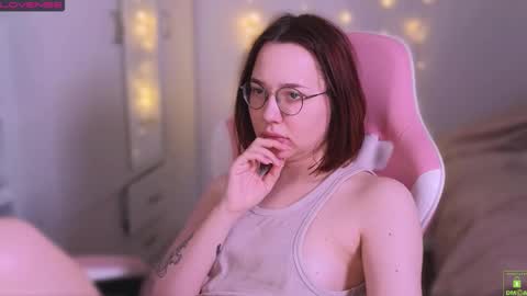 Snapshot of airyhill chatting on 01-19-26, 11:03 airyhill online show from 01-19-26, 11:03