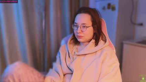 Snapshot of airyhill chatting on 02-02-26, 12:37 airyhill online show from 02-02-26, 12:37