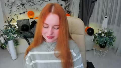 Snapshot of airysilhouette chatting on 11-04-25, 04:22 Louise online show from 11-04-25, 04:22