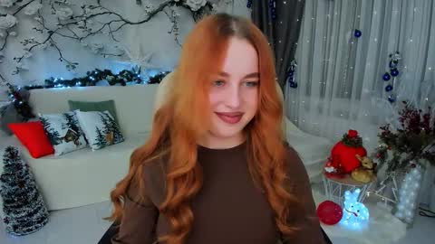 Snapshot of airysilhouette chatting on 12-20-25, 10:11 Louise online show from 12-20-25, 10:11