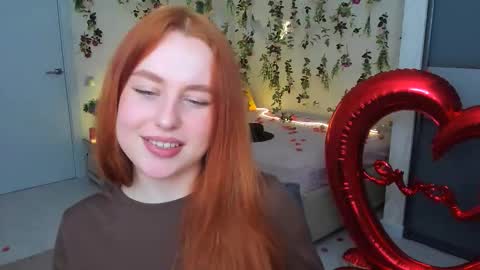 Snapshot of airysilhouette chatting on 02-14-26, 04:26 Louise online show from 02-14-26, 04:26