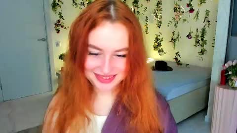 Louise online show from 04-16-26, 04:13