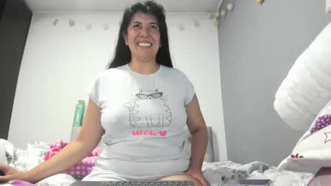 Katie   online show from 05-15-26, 02:57