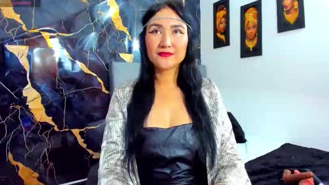 Aisha online show from 10-14-25, 12:50