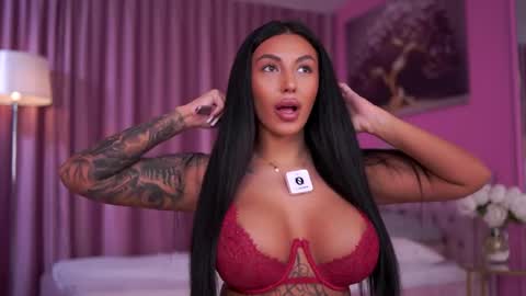 Maddy online show from 04-19-26, 07:05
