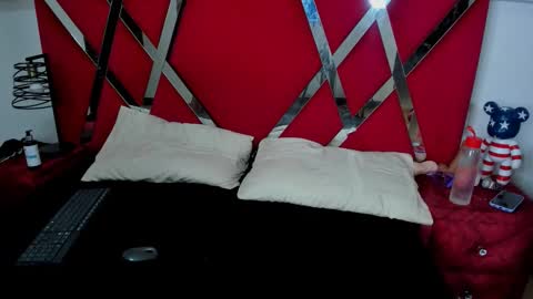 aishaxht online show from 04-28-26, 02:27