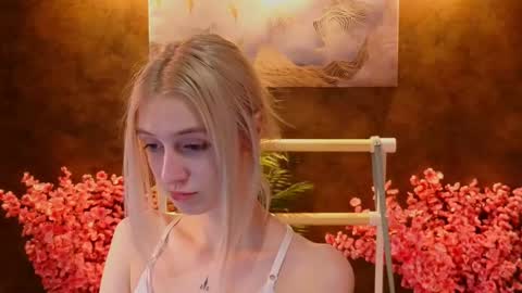 aishiro online show from 02-17-25, 06:59