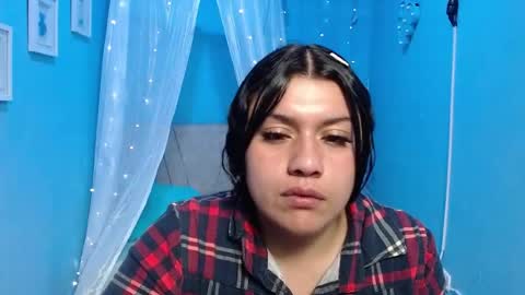 Snapshot of aisling_roisin chatting on 07-16-26, 01:06 roisin online show from 07-16-26, 01:06