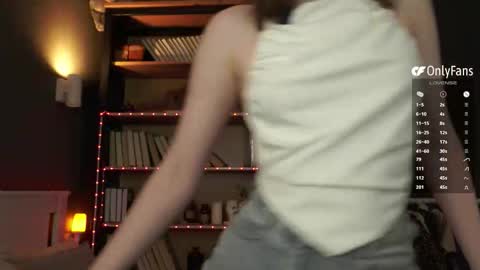 Aliza online show from 03-10-26, 01:10