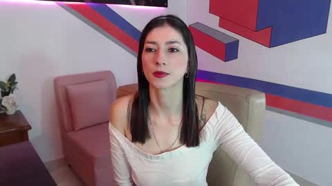 Snapshot of aitana_ag chatting on 02-14-25, 01:18 Aitana online show from 02-14-25, 01:18