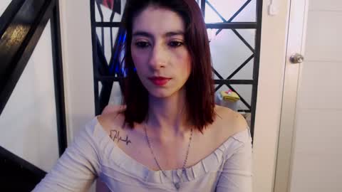 Snapshot of aitana_ag chatting on 09-30-25, 12:32 Aitana online show from 09-30-25, 12:32