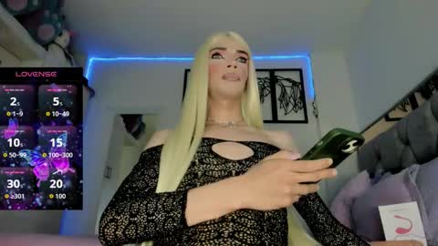 Snapshot of aiunii_jd chatting on 02-24-26, 12:41 aiunii online show from 02-24-26, 12:41