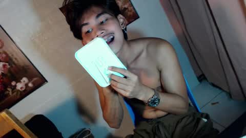 Snapshot of aivanboyyy chatting on 07-15-26, 08:30 aivanboyyy online show from 07-15-26, 08:30